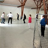 Tag en fodbolddyst med familien